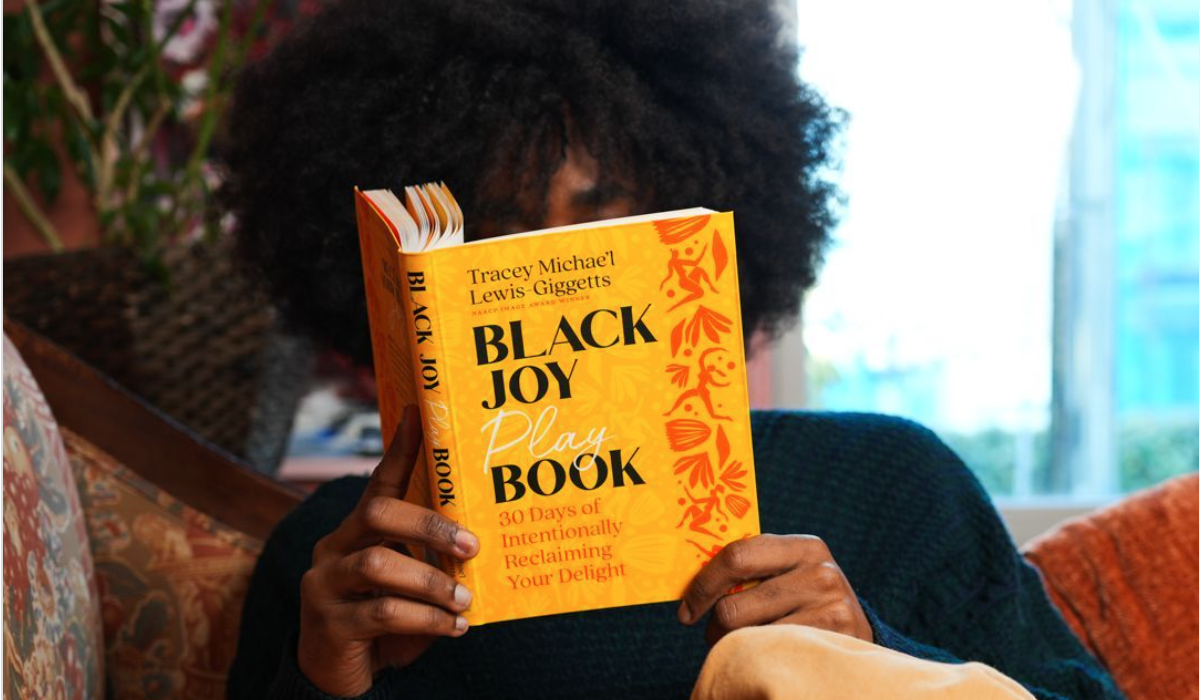 The BLACK JOY PLAYBOOK Tracey Michae’l Lewis-Giggetts random house